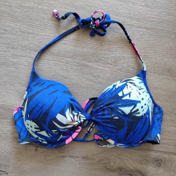 Ardene Swim Floral Pattern Bikini Set, Top XL and Bottom L - Picture 3 of 14